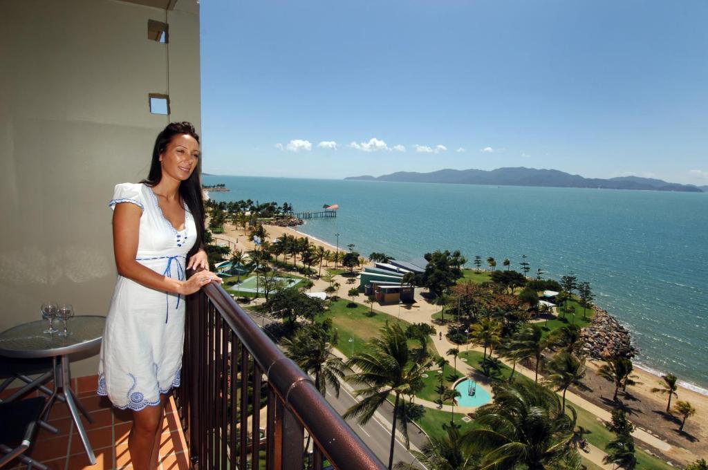 Aquarius On The Beach Townsville Eksteriør billede