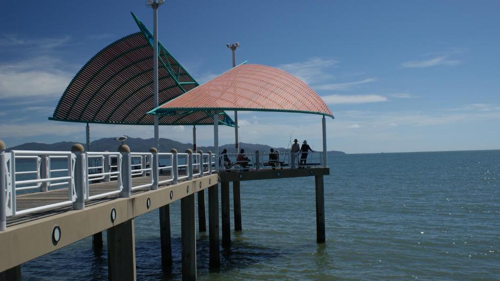 Aquarius On The Beach Townsville Eksteriør billede