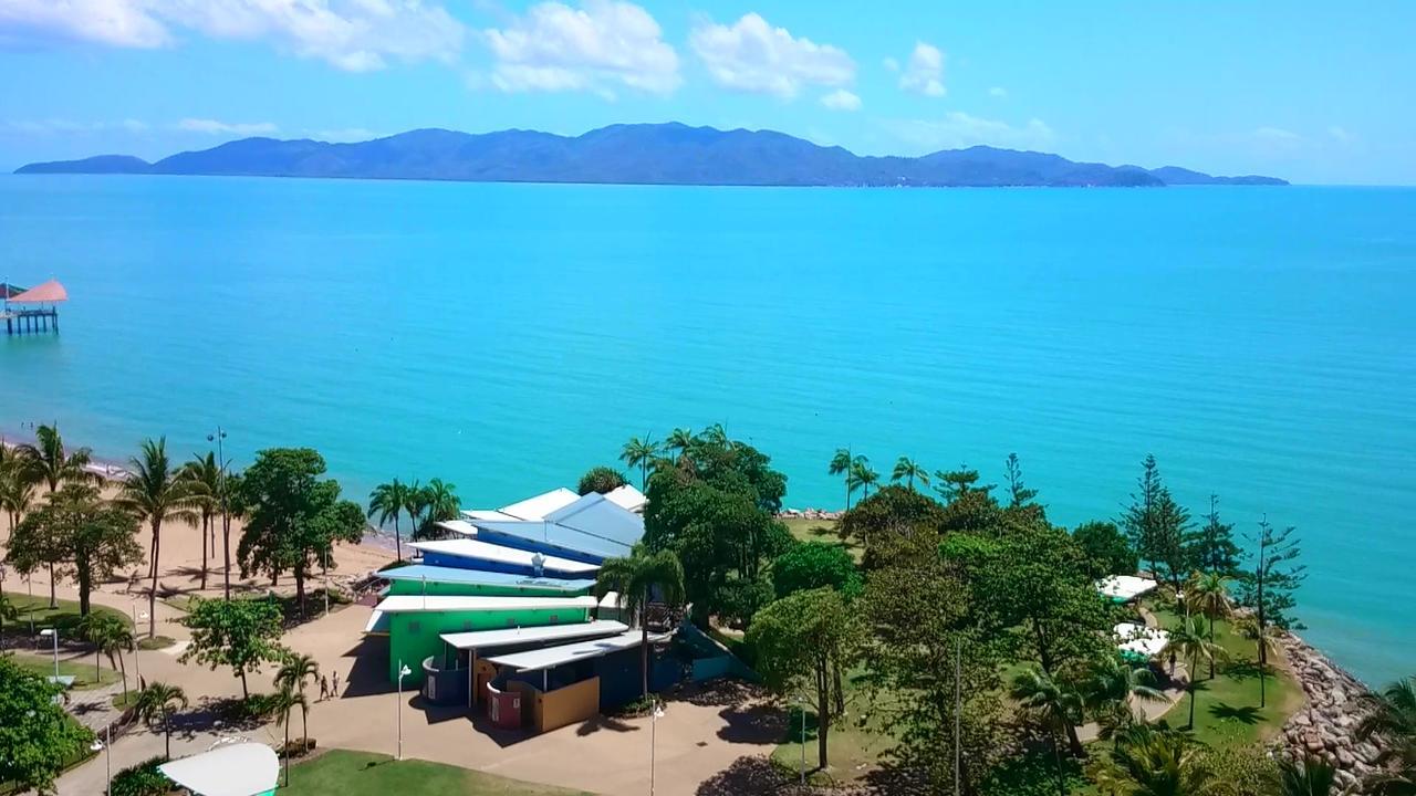 Aquarius On The Beach Townsville Eksteriør billede